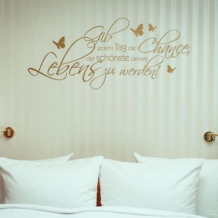Landhotel Classic Oranienburg Zewnętrze zdjęcie