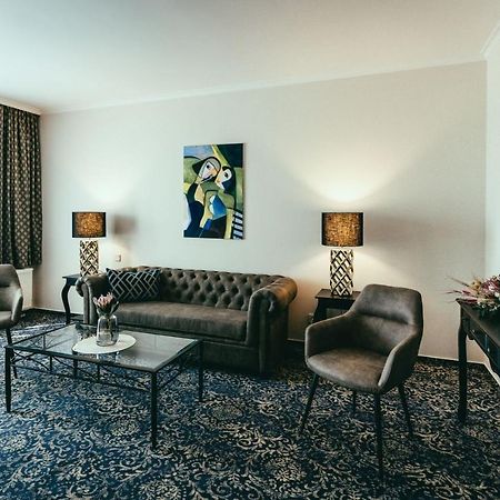 Landhotel Classic Oranienburg Zewnętrze zdjęcie